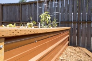 4 Ways To Build a DIY Raised Garden Bed