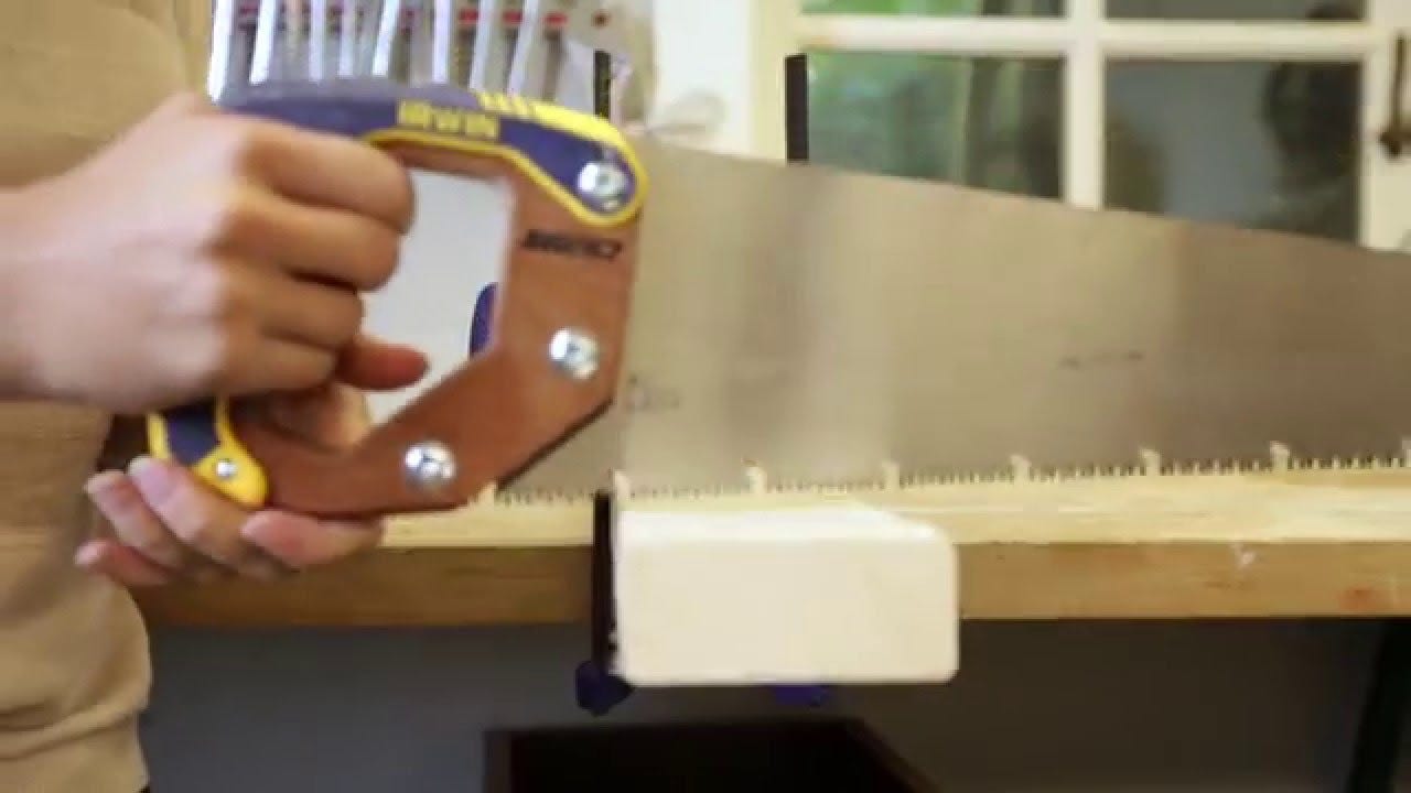 How to Use a Handsaw
