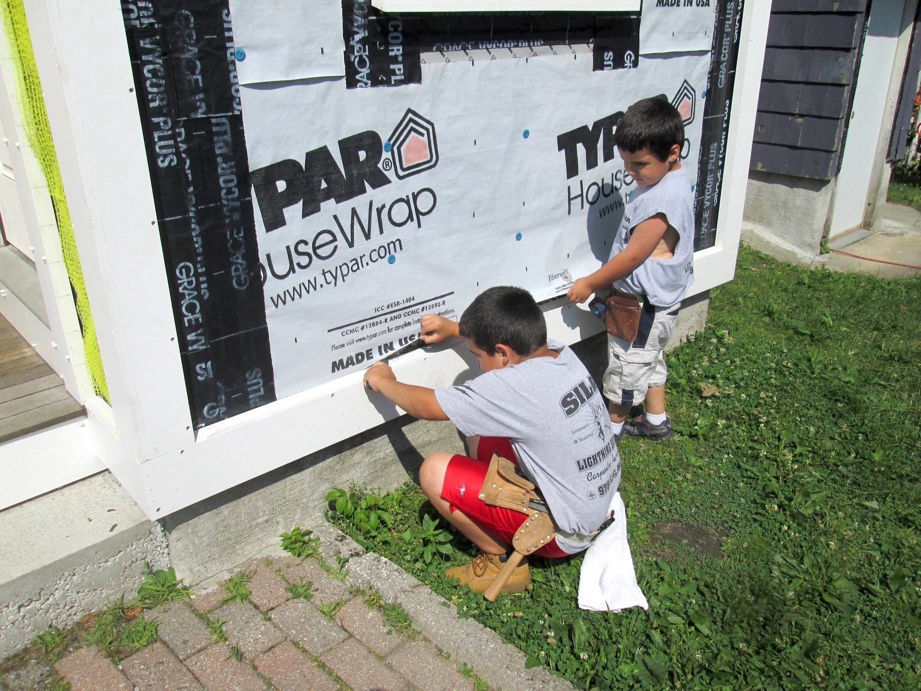 How to Install Clapboard Siding