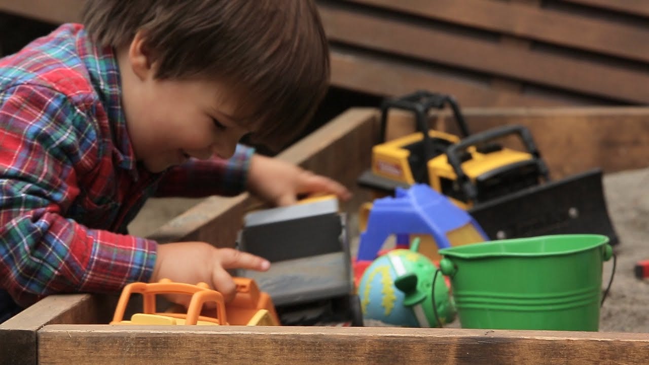 How to Build a DIY Sandbox