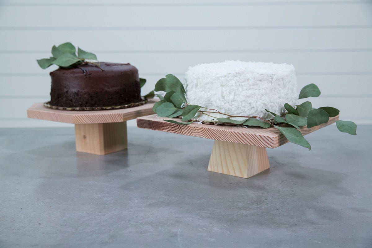 How to Build A Cake Stand