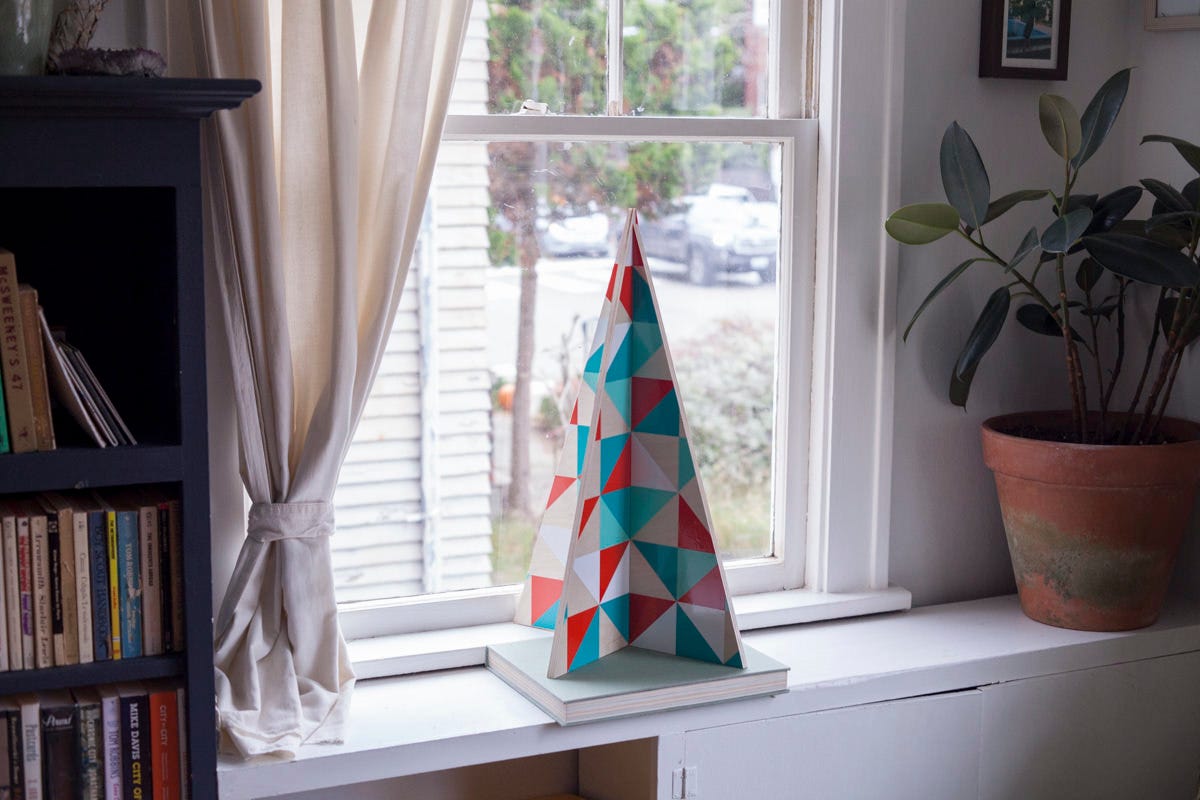 How to Make a Geometric Christmas Tree