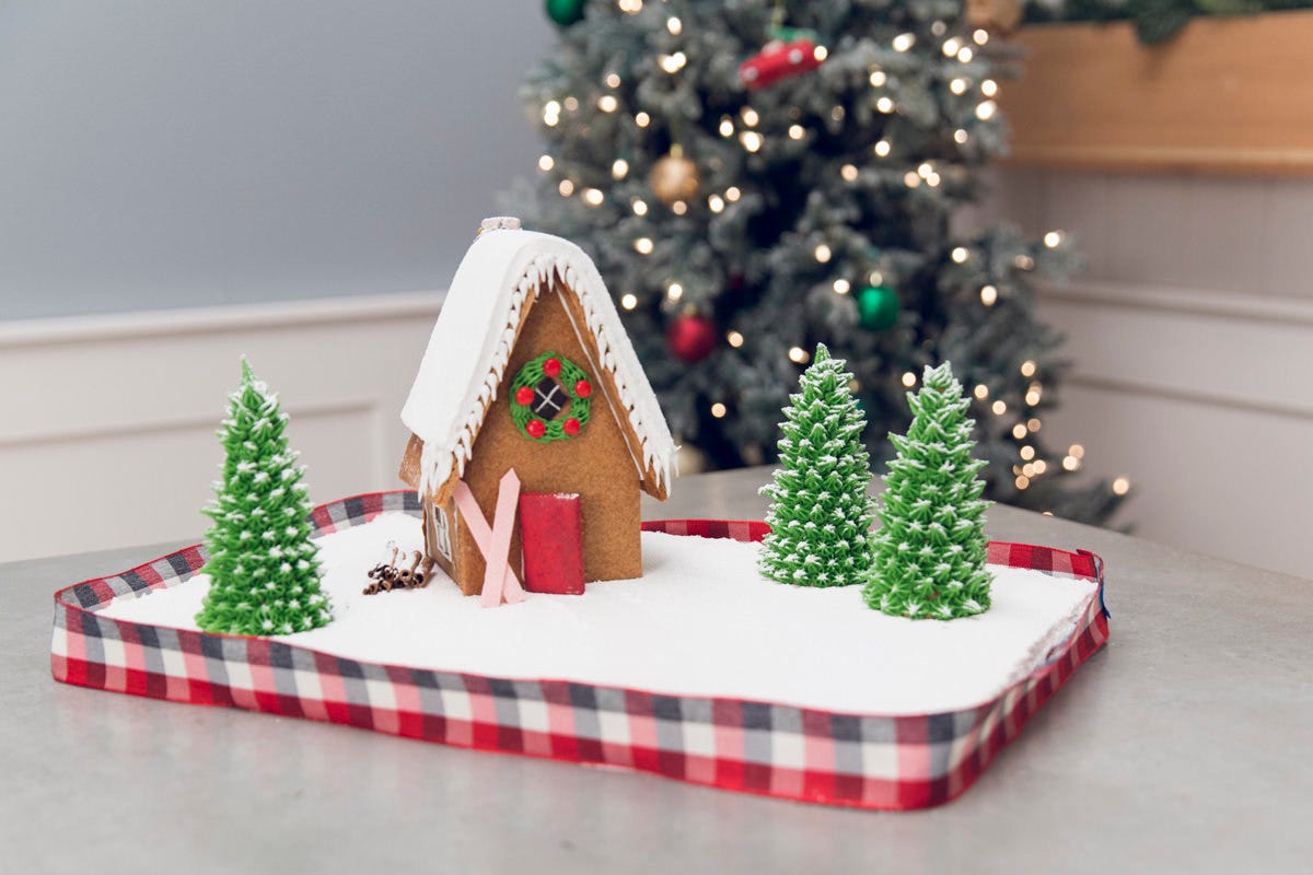 How to Make a Gingerbread House