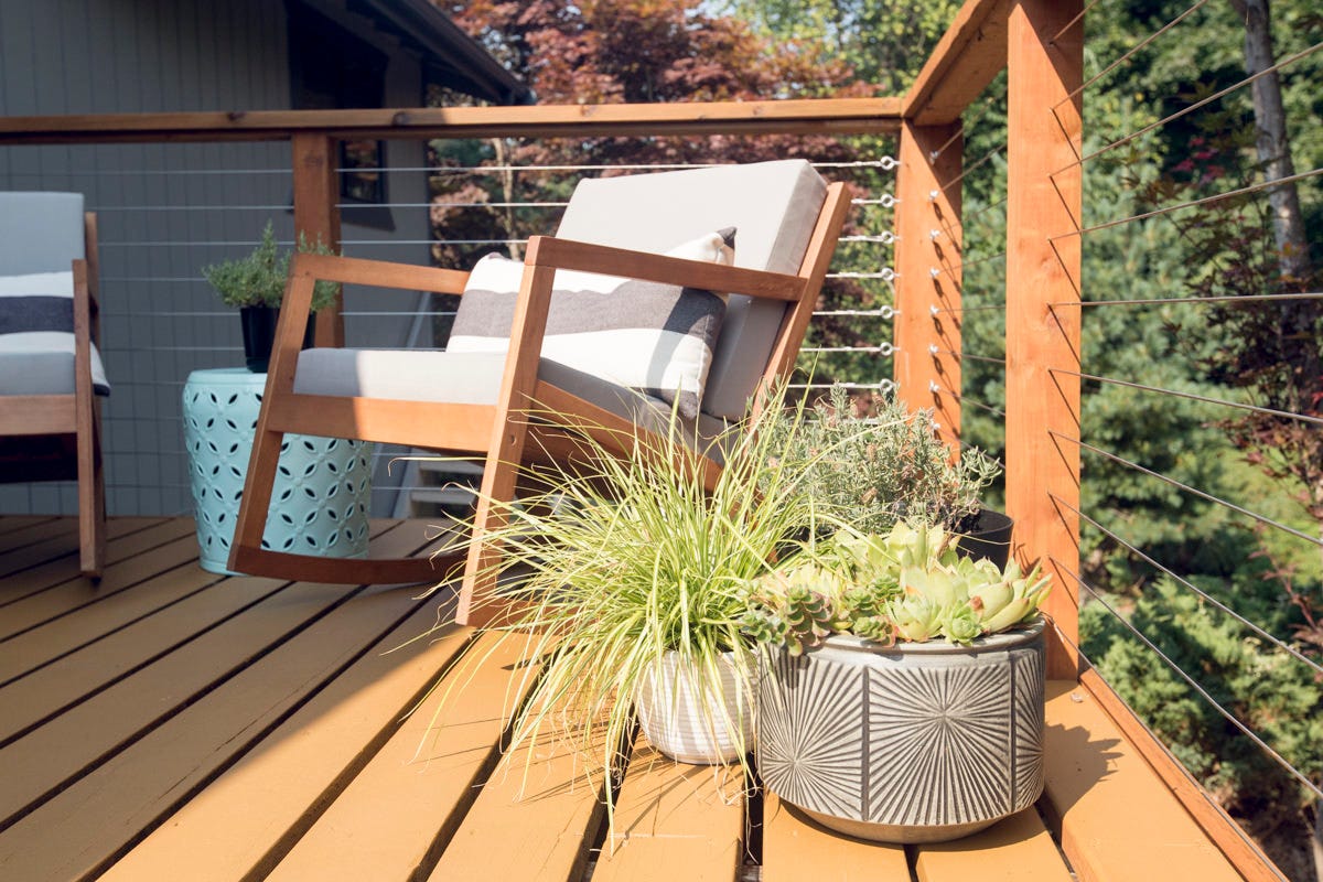 Create Your Own Personal Oasis with an Outdoor Living Space