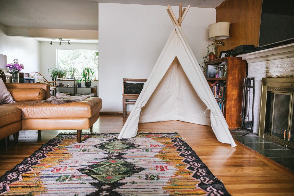 How to Make an Indoor Teepee-Style Tent