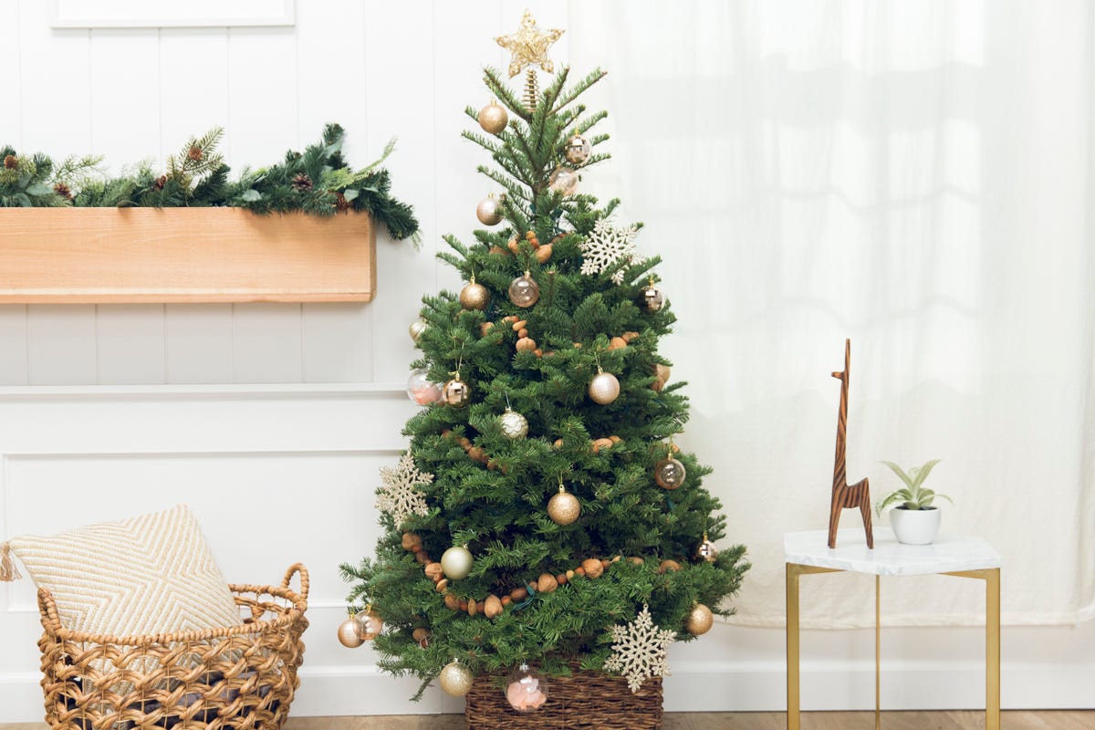 Our Top 12 Christmas DIY Projects