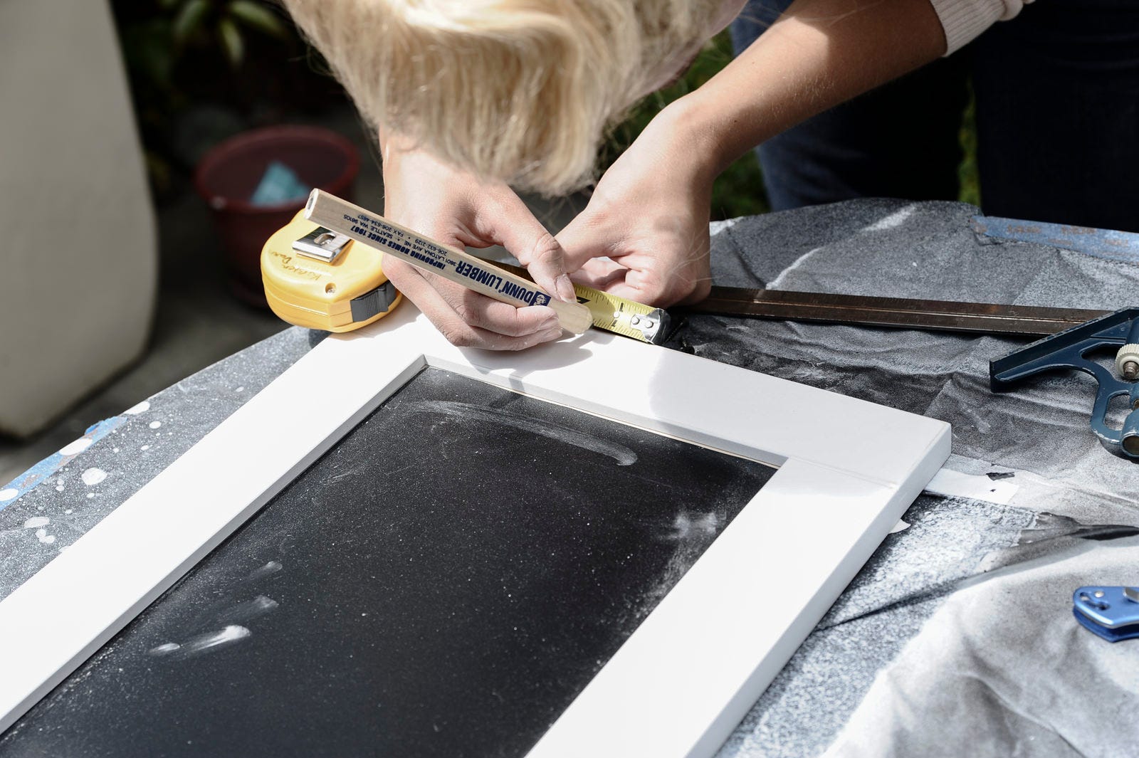 diy chalkboard measuring