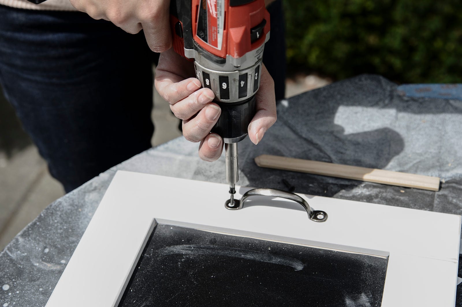 drilling chalkboard tray diy