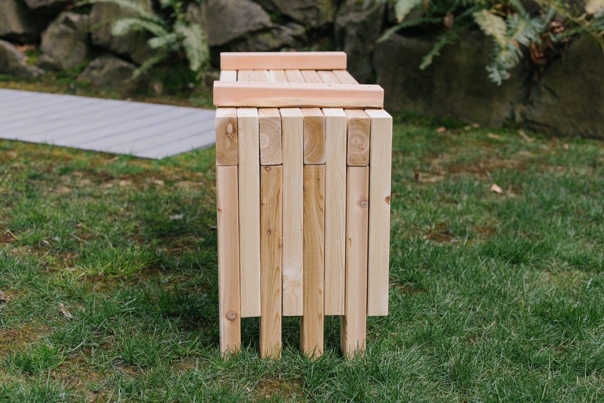 expandable bench Wood DIY expandable bench, at shortest length.
