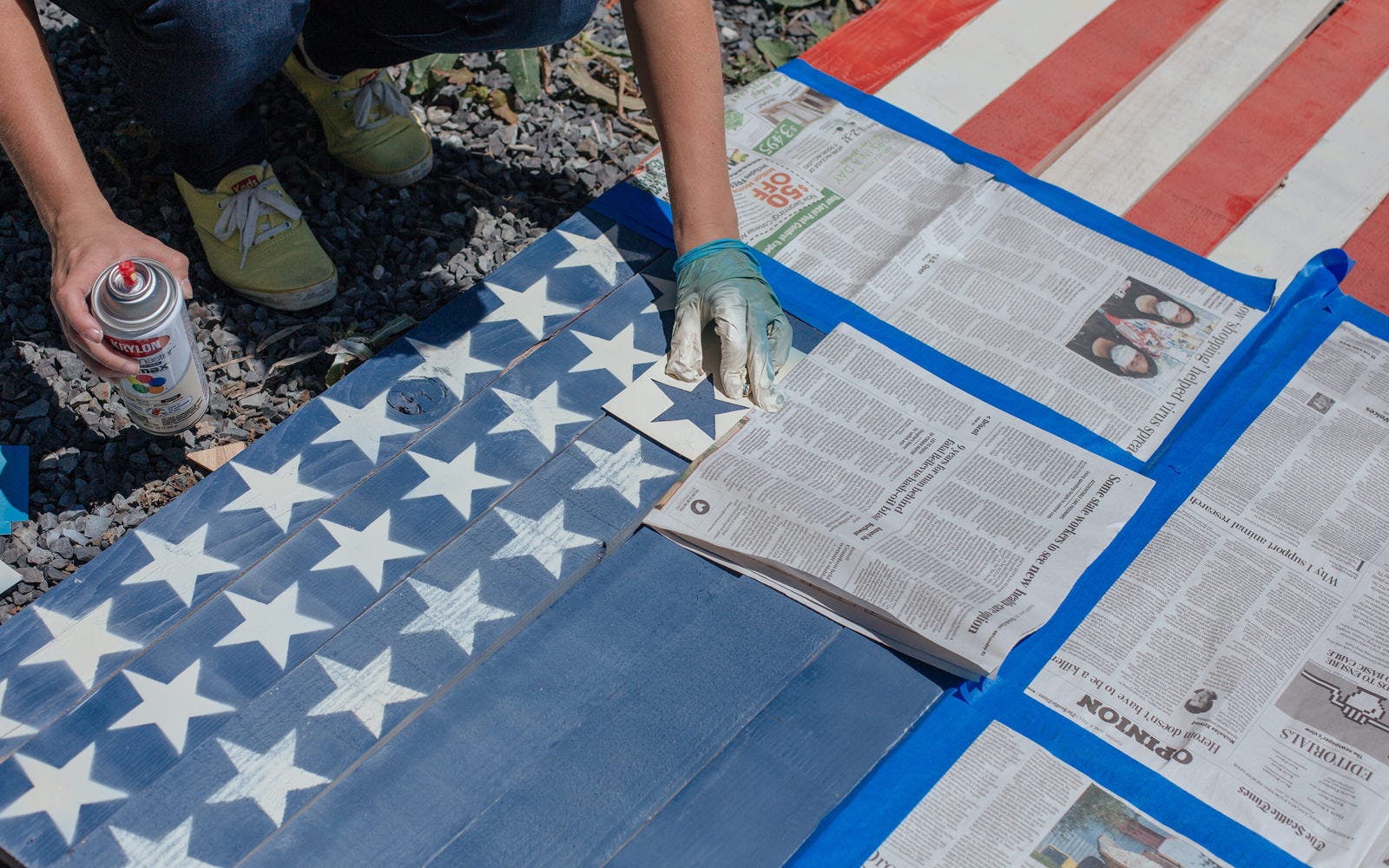 painting stars on wood