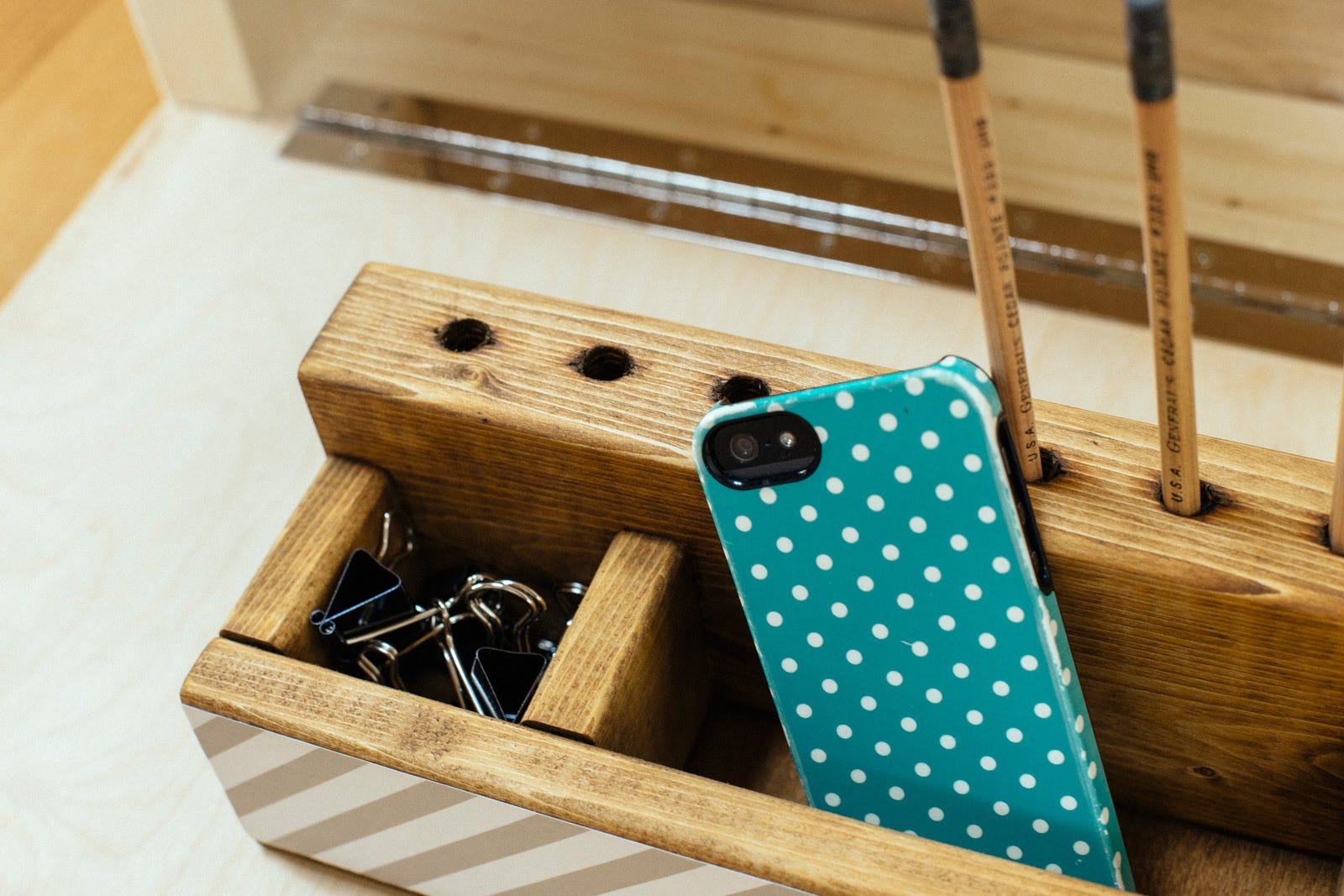 desktop organizer