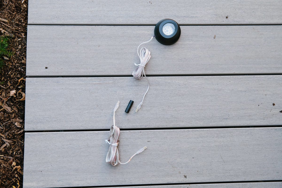 Trek landscape light and wire Trek landscape light and wire