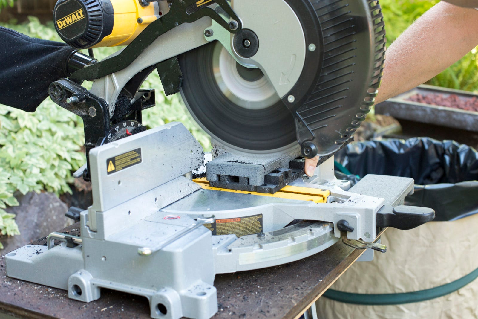 saw for azek pavers