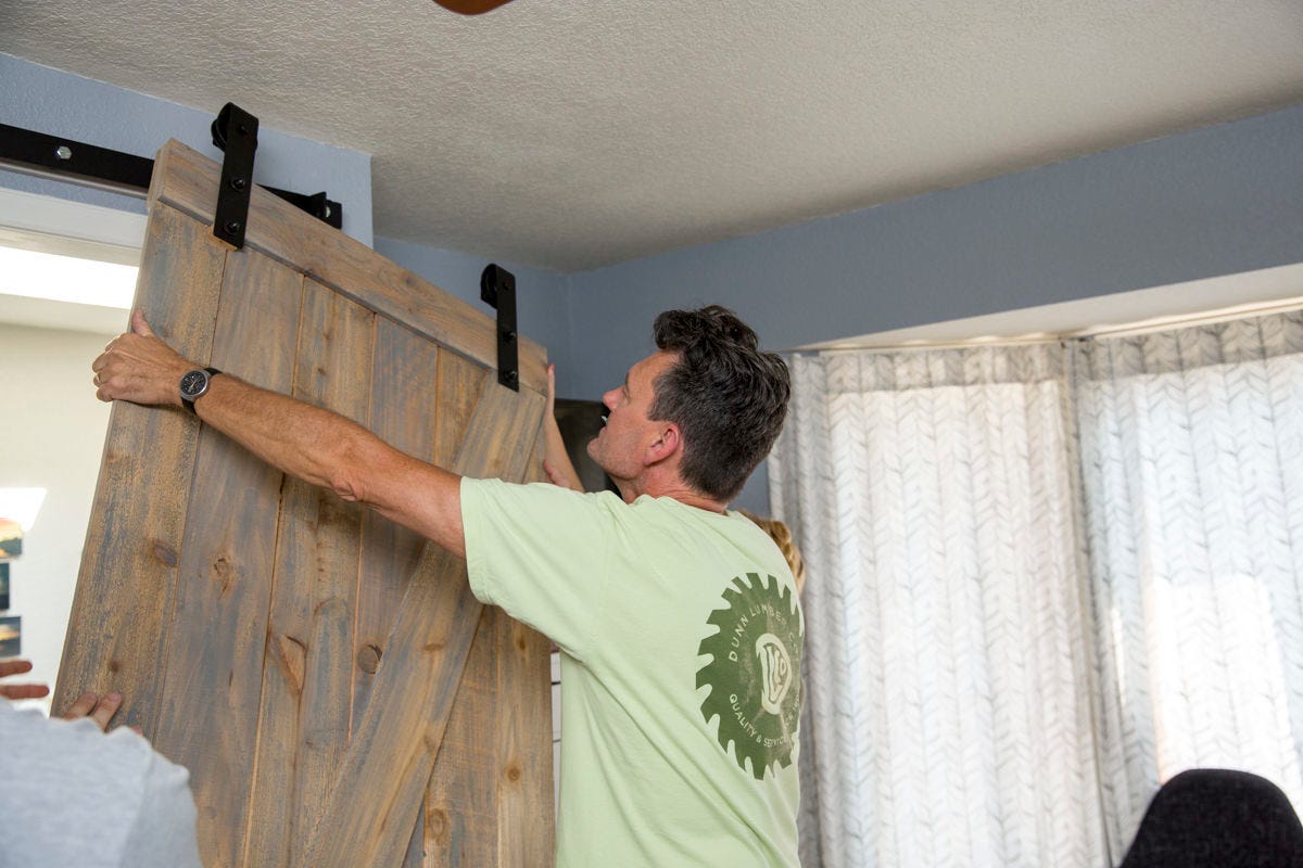 how to hang a barn door