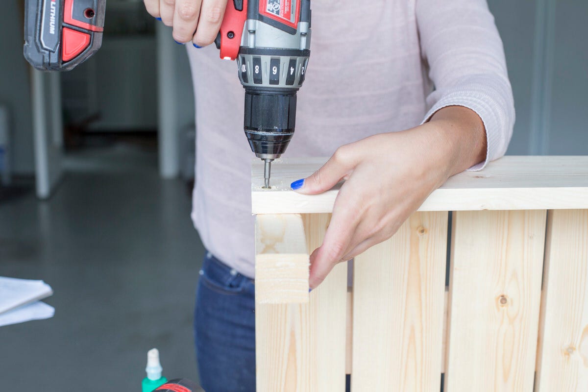 using drill for camping crate