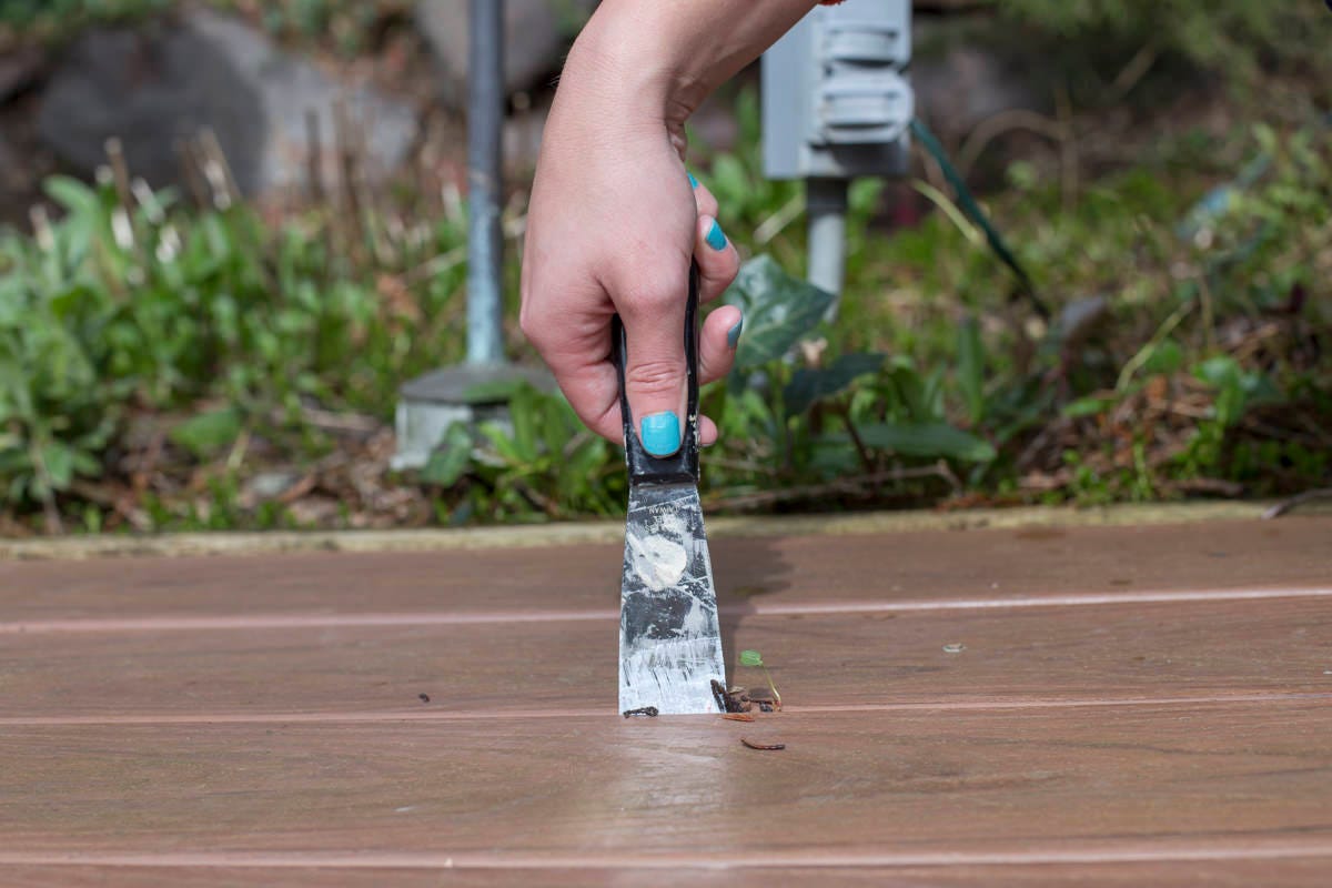 Dunn DIY How to Clean a Composite Deck Seattle WA 4