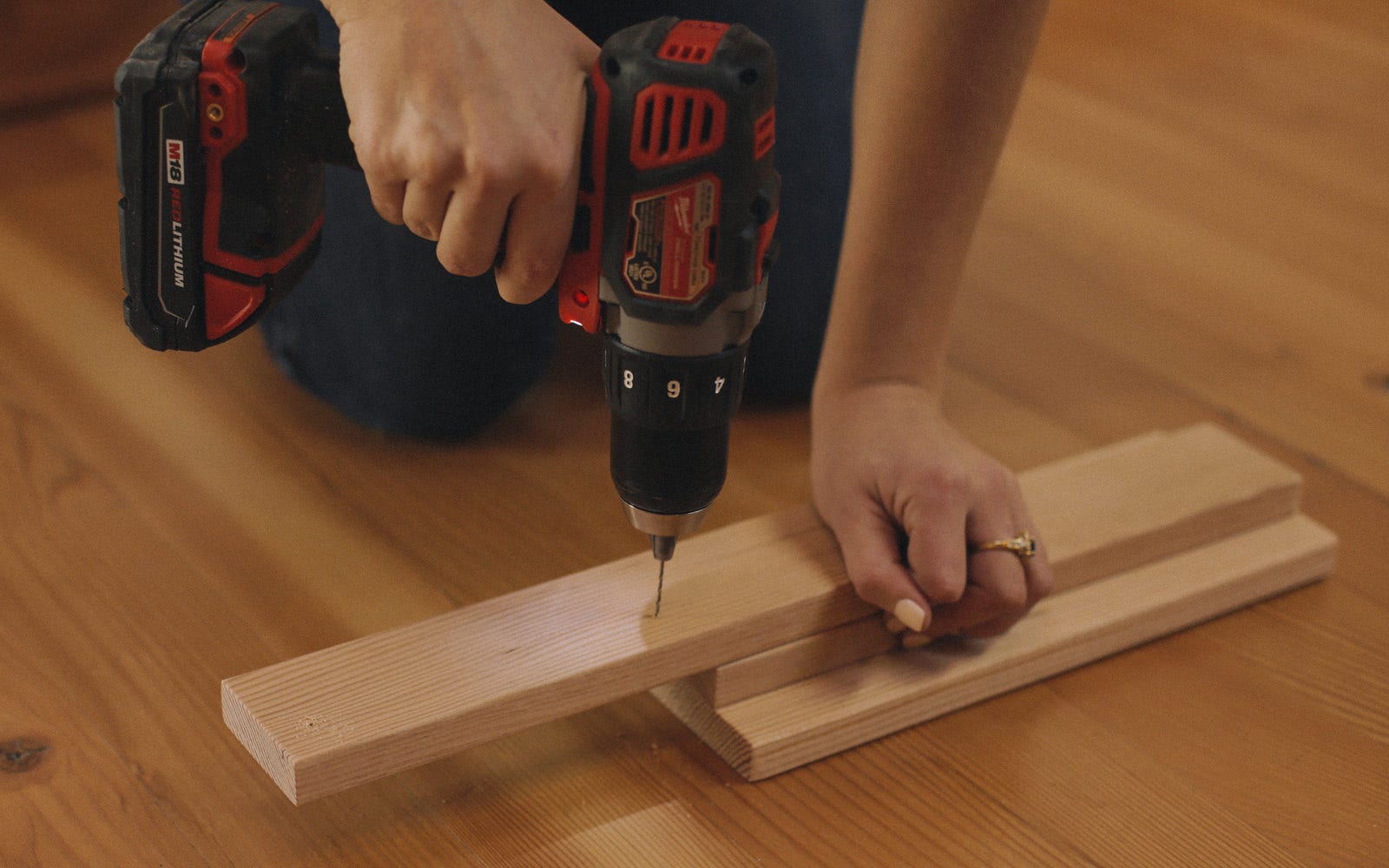 drilling hole in tablet stand drilling hole in tablet stand