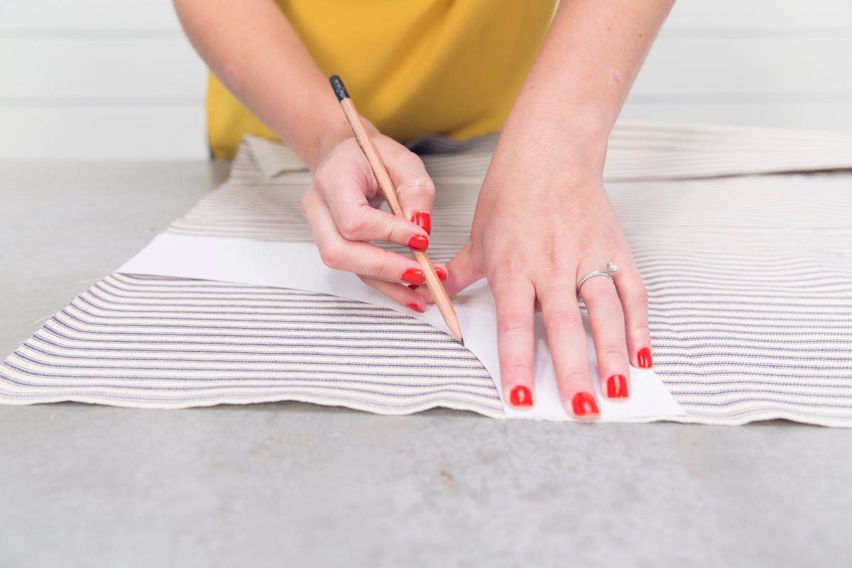 marking diy apron